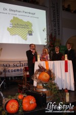 101105E0000_small.jpg