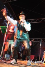 090912C0001_small.jpg