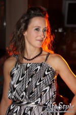 090924E0010_small.jpg
